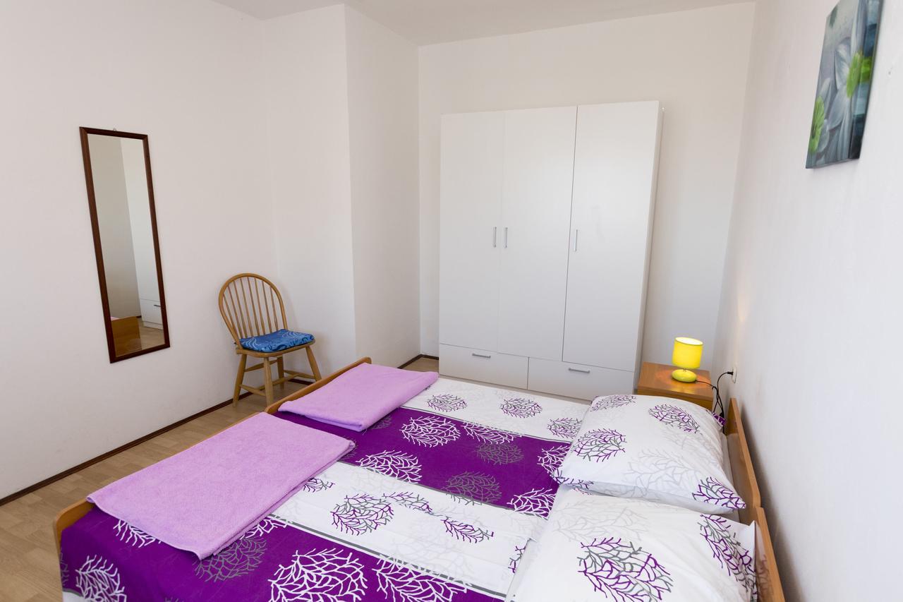 Apartments Ksenija Primošten Zewnętrze zdjęcie