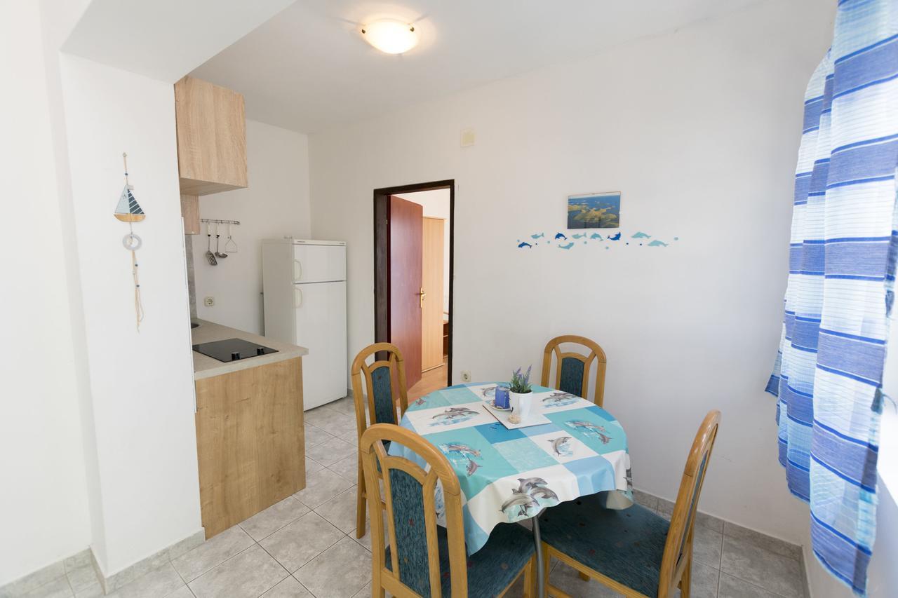 Apartments Ksenija Primošten Zewnętrze zdjęcie