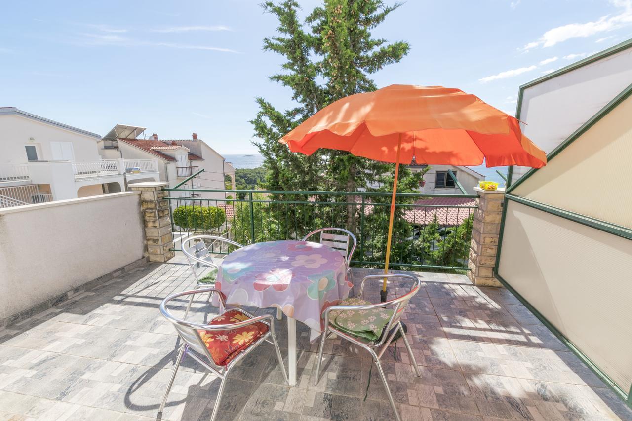 Apartments Ksenija Primošten Zewnętrze zdjęcie