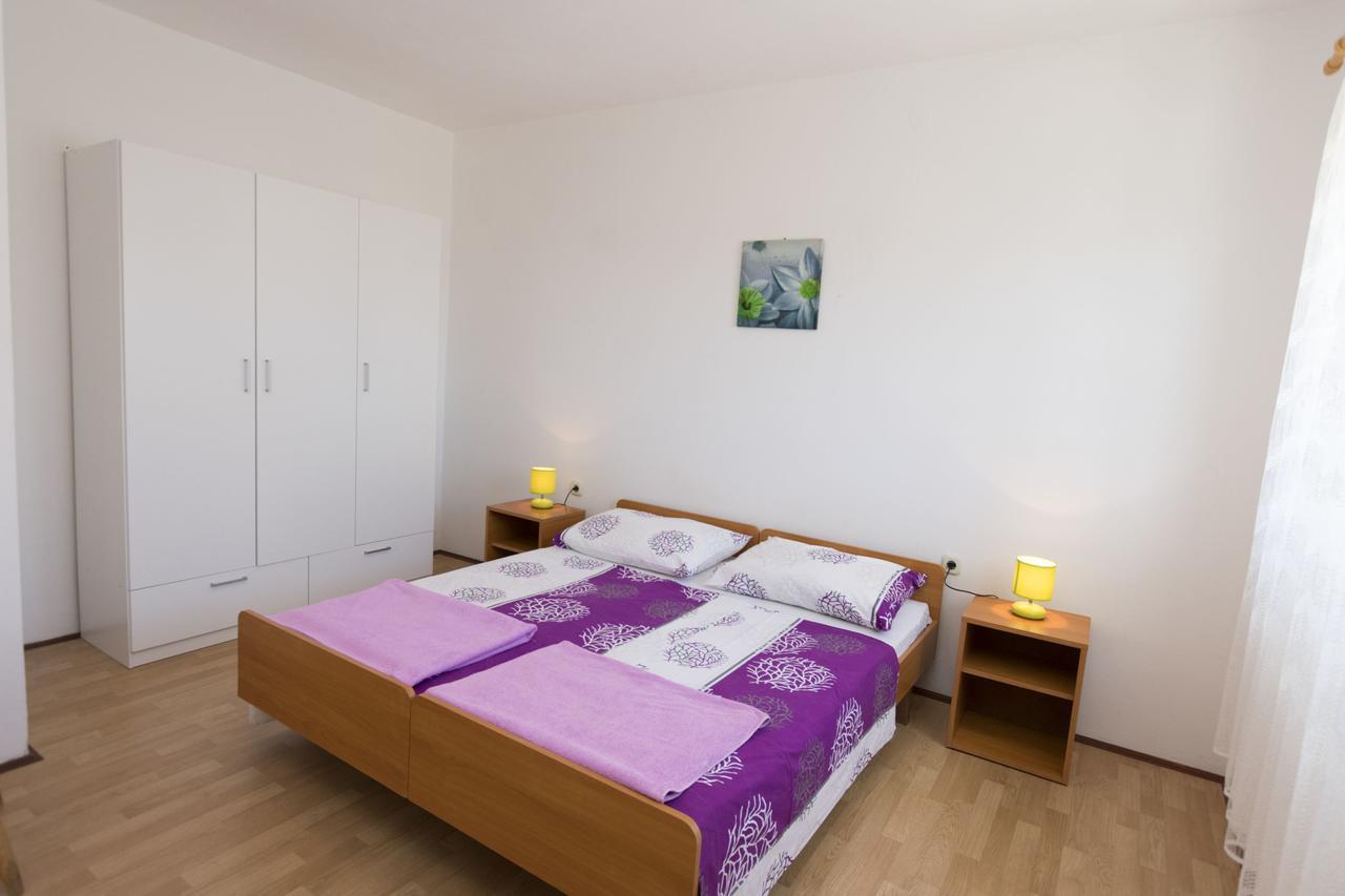 Apartments Ksenija Primošten Zewnętrze zdjęcie