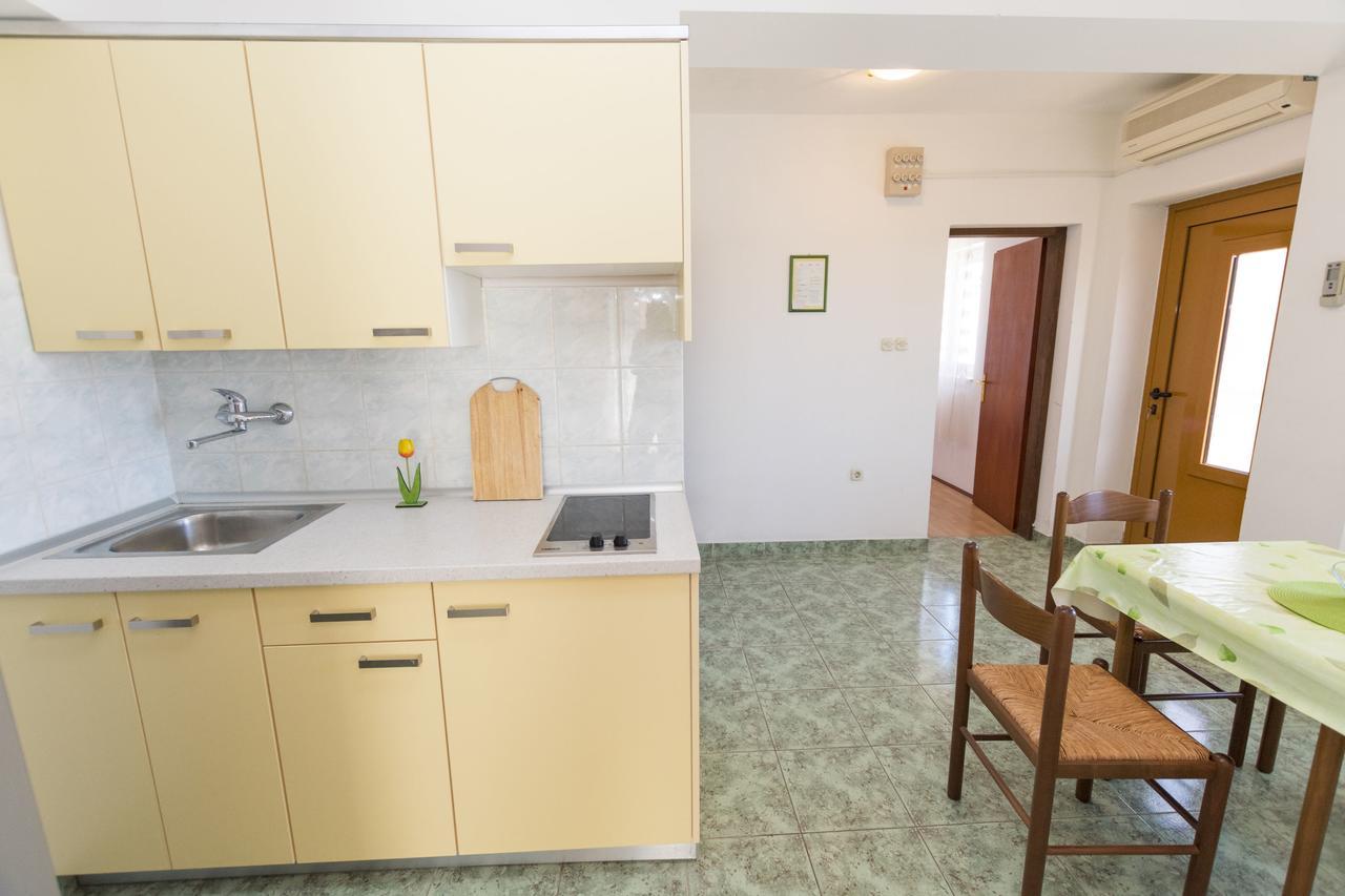 Apartments Ksenija Primošten Zewnętrze zdjęcie